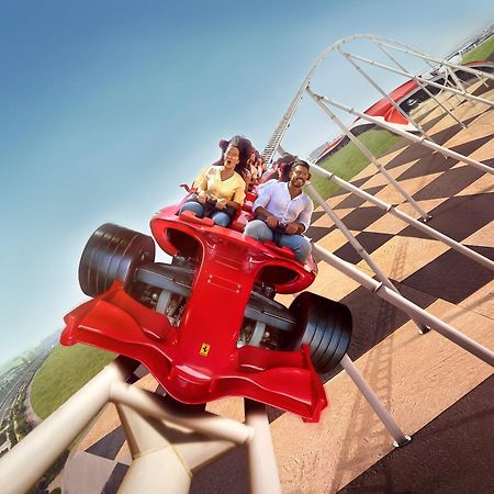 Hilton Abu Dhabi Yas Island Hotel Exterior photo Formula Rossa