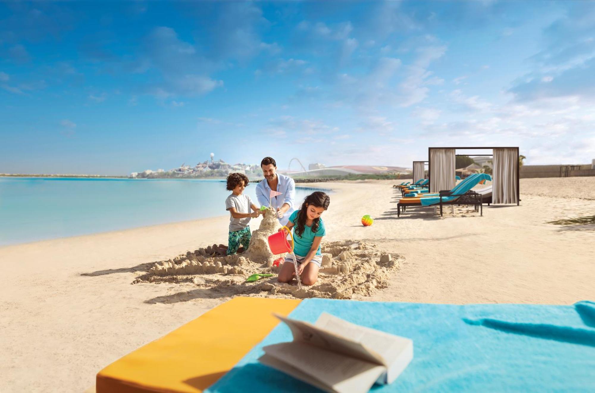 Hilton Abu Dhabi Yas Island Hotel Exterior photo Beach at Jumeirah at Saadiyat Island Resort