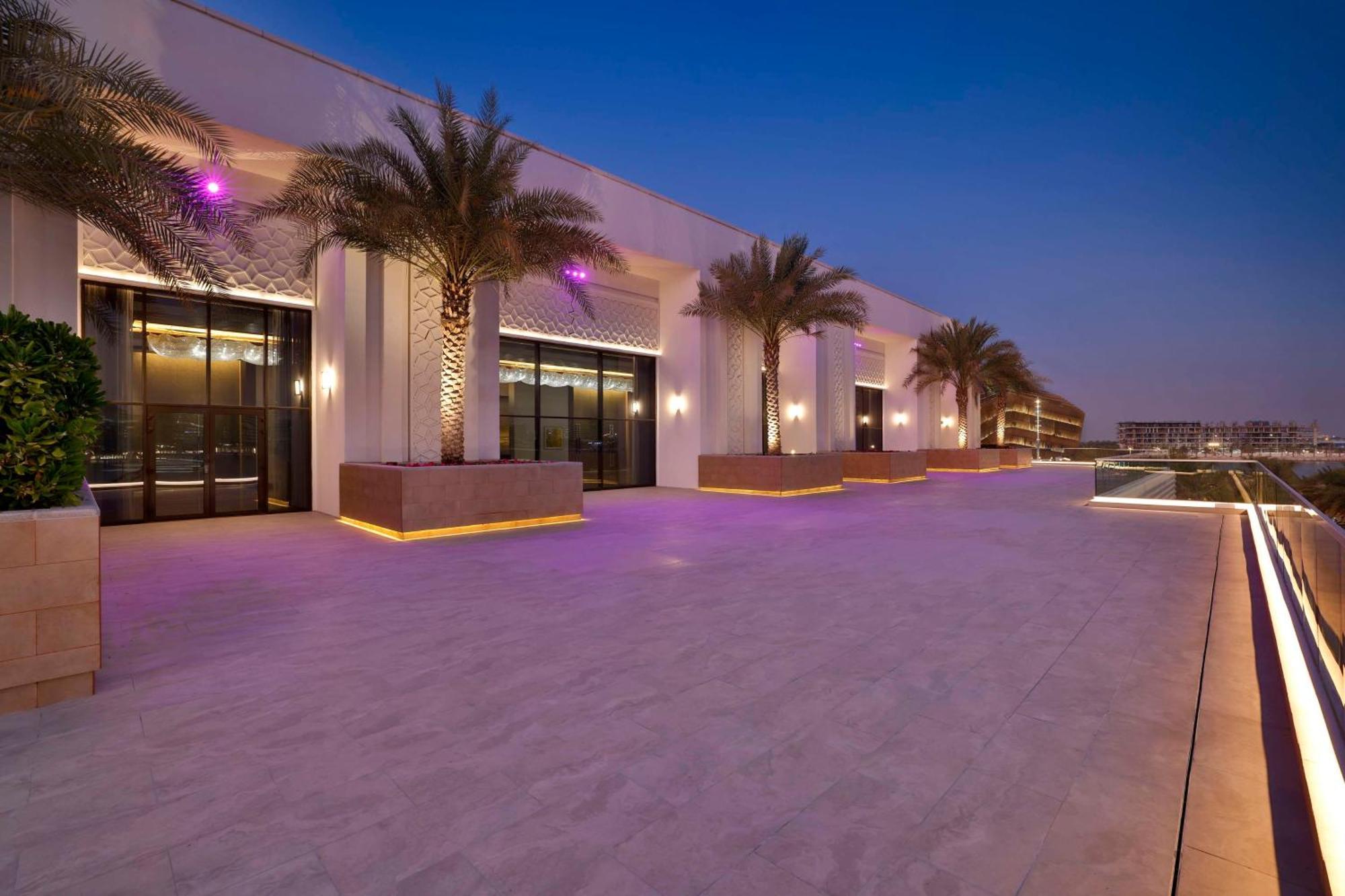 Hilton Abu Dhabi Yas Island Hotel Exterior photo The Westin Dubai